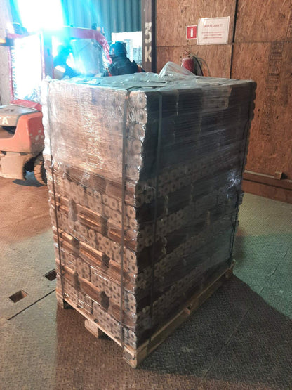 Wood Briquettes Pini kay Highlander, Pure Beech, Octagonal shape, 10 kg sacks, end-trimmed