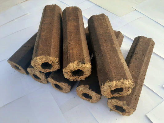 Wood Briquettes Pini kay Highlander, Pure Beech, Octagonal shape, 10 kg sacks, end-trimmed