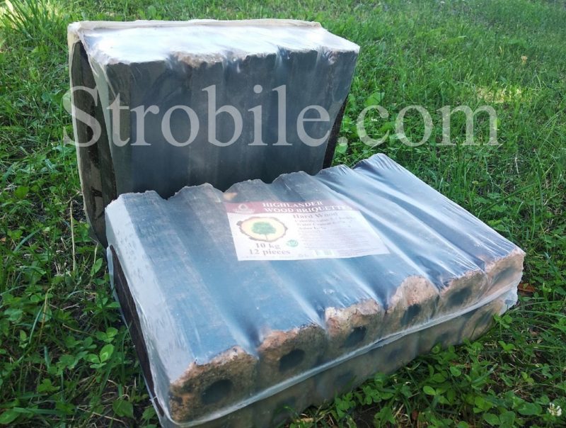 Each sacks is 10 kg, contains 12 pieces of Pini Kay briquettes